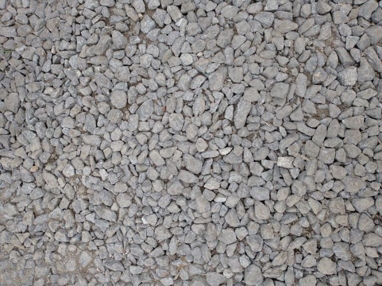 How Much Gravel Do I Need for a Driveway?
